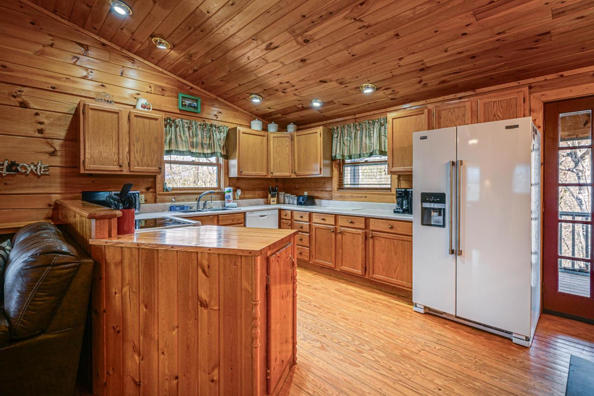Bryson City Cabin With Hot Tub, Views And Pool Table! Ngoại thất bức ảnh